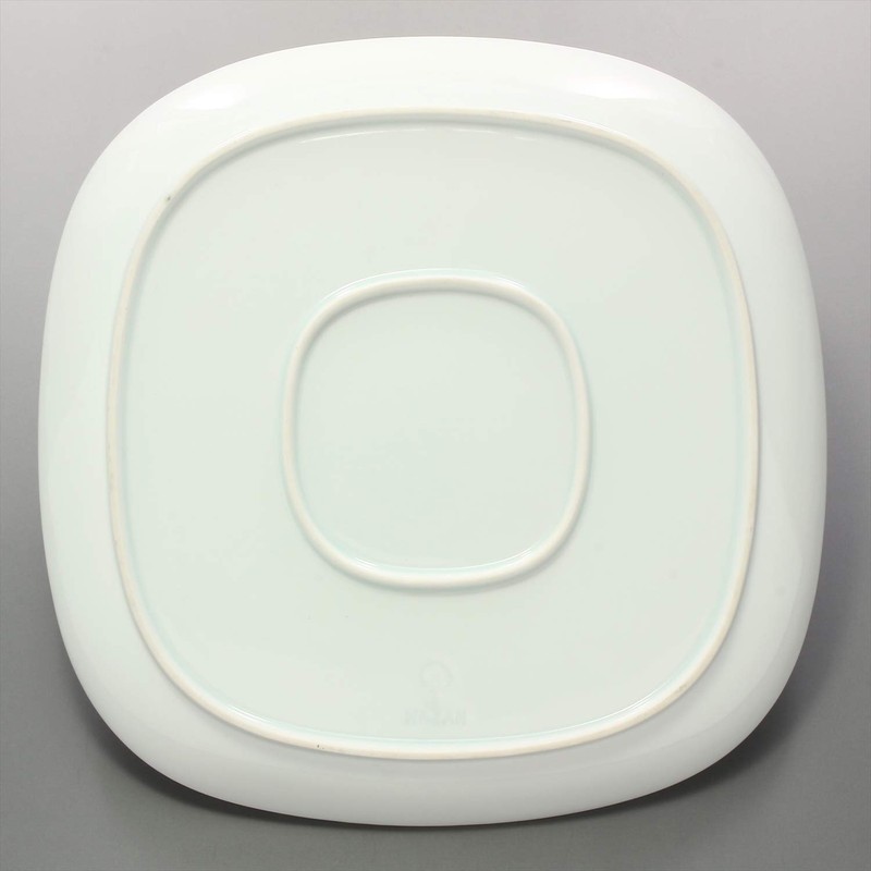 HAMATO Hasami Ware Yamayama Kiln Flower Parade Plate Large White