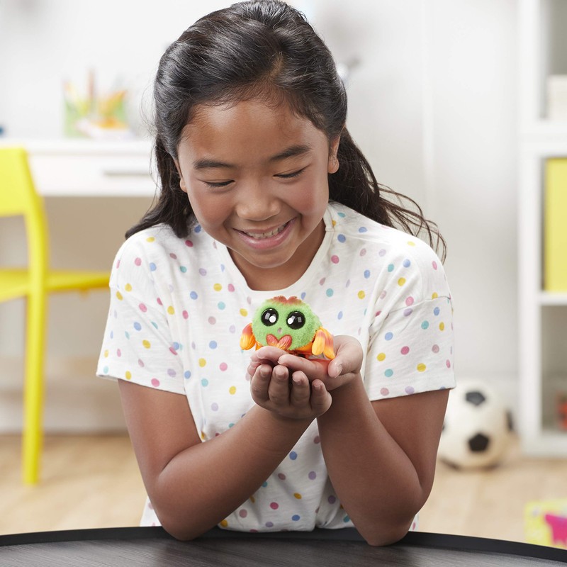 Yellies! Cute, interactive spider - responds to sounds and voice