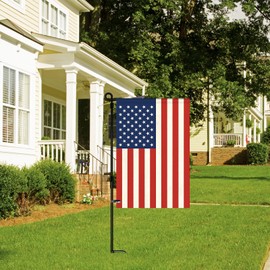HOOSUN 12" x 18" American Flags Garden Flag,Small American Flags for Outside Patriotic Decorations,Double Sided Patriotic USA Yard Flag Presidents Day Decorations for Garden,Yard,Lawn(No Flagpole)