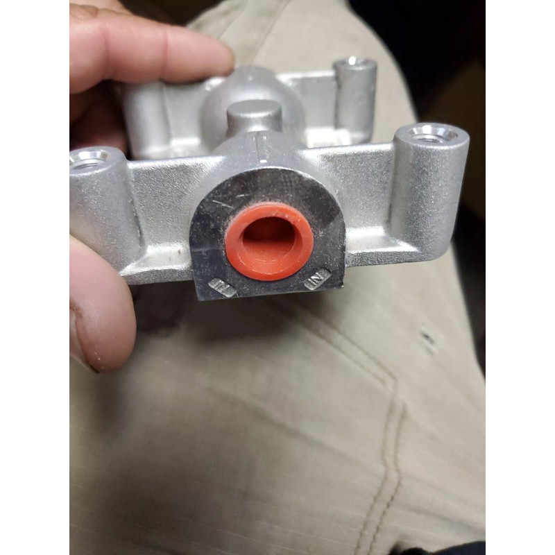 Fleetguard Genuine Fleetguard W/F Filter Head for Cummins OEM 020416300