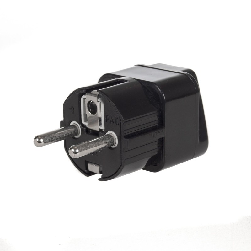 Maclean MCE155 Adapter Socket (UK on EU plug)