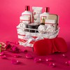 LOVERY- 35 PIEZAS DE BELLEZA Y CUIDADO PERSONAL cada canasta