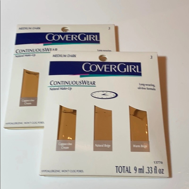 CoverGirl MEDIUM DARK FOUNDATION Long Last Wear Make-Up Oil-Free Packet
