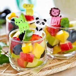 Plastic Fruit Fork, Reusable, 50 Pieces Food Fruit Fork Picks, Home Cartoon Fruit Fork, Innovative Cute Animal Shape, Plastic Bento Fruit Fork Set for Cakes, Desserts, Pastries