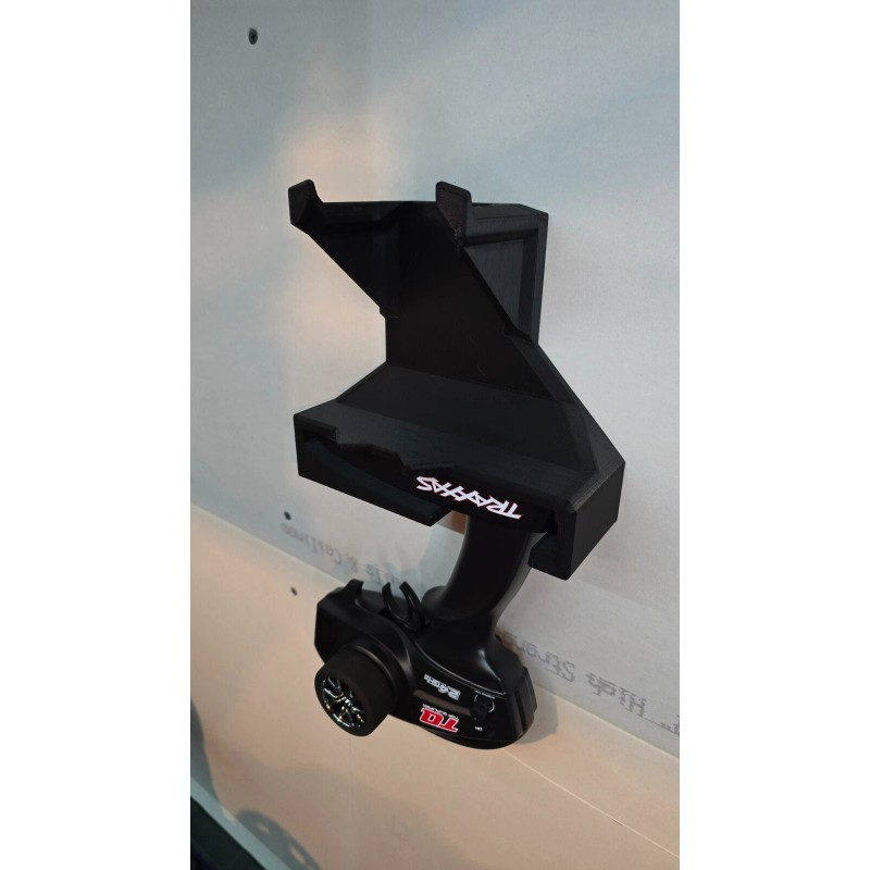 Traxxas Mini Maxx Display, Wall mount with Controller holder