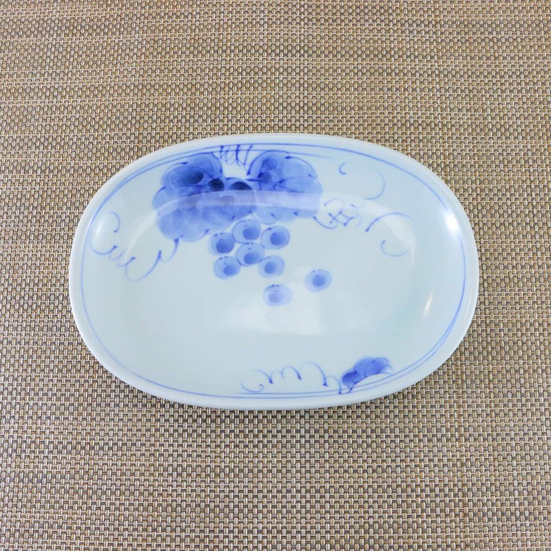 Pottery Dish, Arita Ware, Hasamiyaki, Grape Oval Plate (Small), Fish,