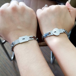 Tobestu Stainless Steel Square & Heart Key Lock Bangle Chain Bracelets for Couples, Romantic Christmas Gift for Boyfriend and Girlfriend Y853-2D