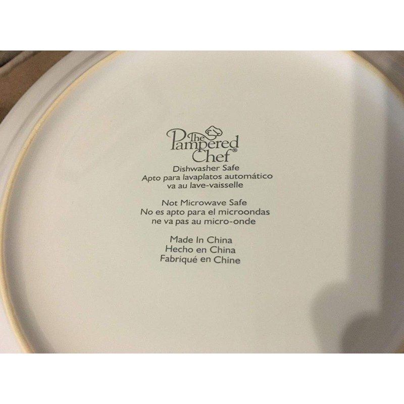 Pampered Chef Simple Addition Dessert Plates Set of 4