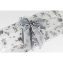 Saybrook Products Silver Stars Christmas Holiday Hanukkah Cellophane Treat Party Favor Bags with Twist-Tie Organza Bow. Set of 10 Ready-to-Use, Gussetted 11x5x3 Goodie Bags with Silver Metallic Bows.