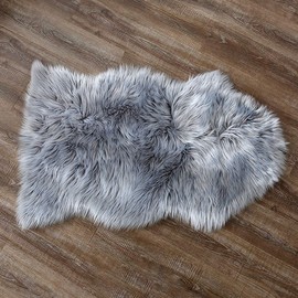 Faux Fur Sheepskin Style Rug, Lambskin Imitation Rug, Longhair Fur, Leather Polyester for Living Room Sheepskin Style Rug (Grey, 75 X 120 cm)