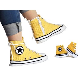 Matching Family Outfits, Mommy & Daughter Crochet Slippers, Father & Baby Knitted Sneakers - Custom Booties Couples, Customizable Fashion Shoes