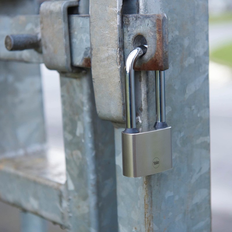 Yale Iron Disc Padlock 50mm - Nickel Plated - Hardened