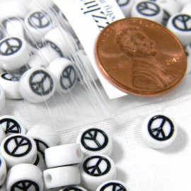 Bedazzlinbeads 100 White & Black 7mm Flat Round Peace Sign Plastic Acrylic Beads w/ 1.4mm Hole