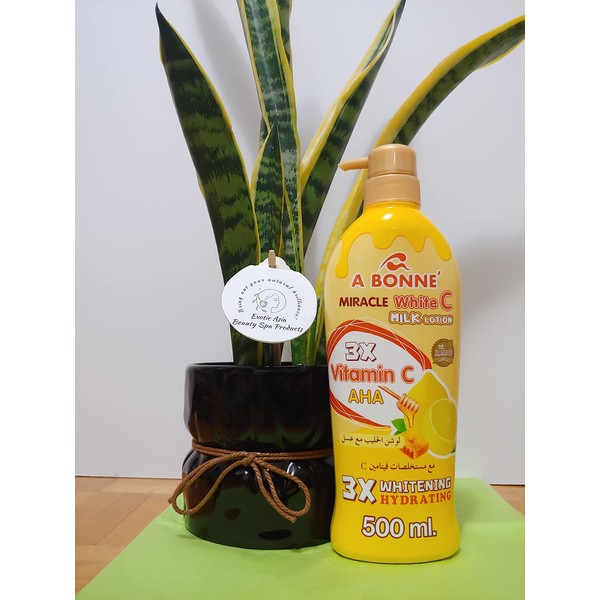 A Bonne Miracle White C Vitamin C and Honey Formula Milk Lotion 500ml