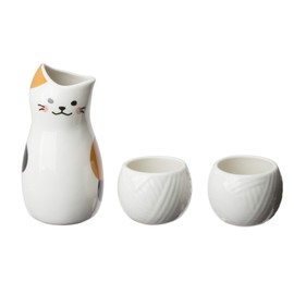 Sun Art SAN2524 “A Cup of Sake with Friends Sake Bottle” Calico Cat Sake Bottle and Cup Set, White