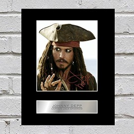 Johnny Depp Signed Mounted Photo Display Captain Jack Sparrow