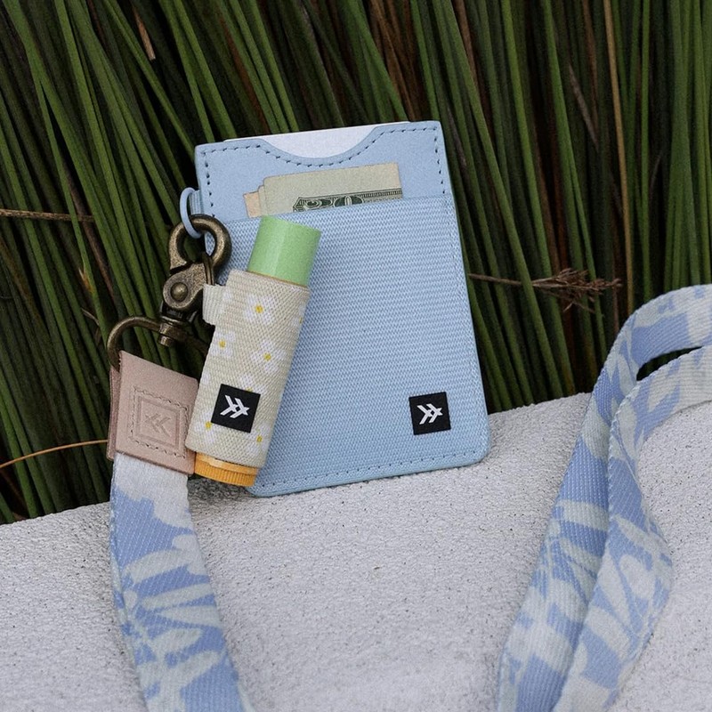 Thread Wallets Ultra Slim Minimalist Card Holder Wallet (Off White)