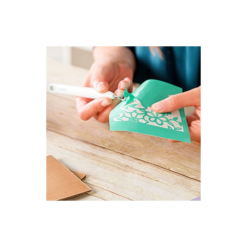 Cricut BrightPad Weeding Tool Kit