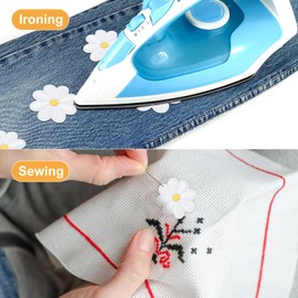 AiQInu Pack of 20 Daisy Iron-On Patches, 4 x 4 cm, Iron-On Patches for Decorating Clothing, T-Shirt, Backpack, Hoodies, Shoes, Bags (White)