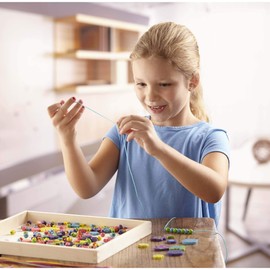 Melissa & Doug Bead Bouquet Necklace Making Kit | Wooden Beads for Jewellery Arts and Crafts Kids Age 6 Friendship Bracelet Girls or Boys 5 Year Old Gifts