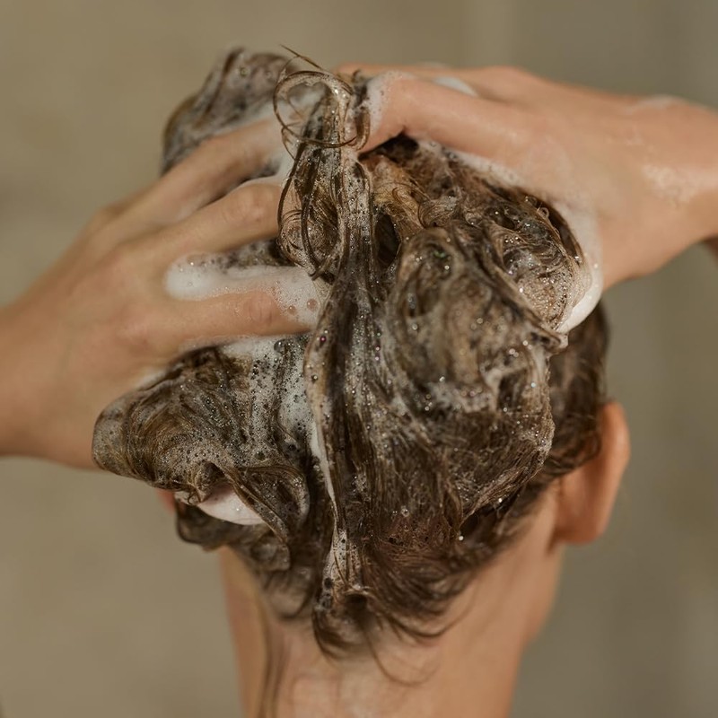 JUNGLÜCK Care Shampoo | Nourishing Shampoo for Silky Soft Hair