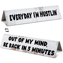 Funny Office Desk Novelty Nameplate for Coworker, EVERYDAY I'M HUSTLIN Nameplate Sign for Nurse Employee Coworker Boss Leader Colleague Friends Gifts, Office Desk Supply Accessories XT248
