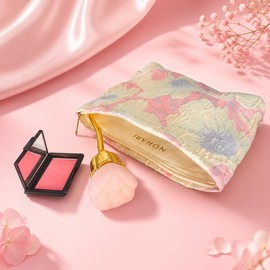 Nohari Kit Regalo para Mujer – Cosmetiquera Rosa + Brocha Rosa Dorada – Kit Romántico para Novia, Mamá o Amiga – Detalle Especial
