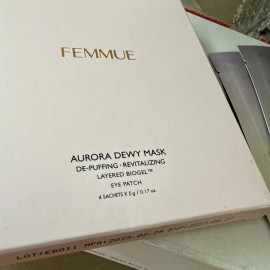 Aurora FEMMUE Aurora Dewy Eye Mask Patches ~ 4 Patches. NIB.