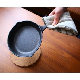 &NE NHK-069-KSBK Large Triangle Potholder, Koshi Black