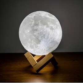 Knight Moon Lamp - Touch Control, Adjustable Brightness & Colour Changing from White to Yellow, Mood Lighting for Bedroom, 3D Lunar Lamp (15x15x17.5 cm)