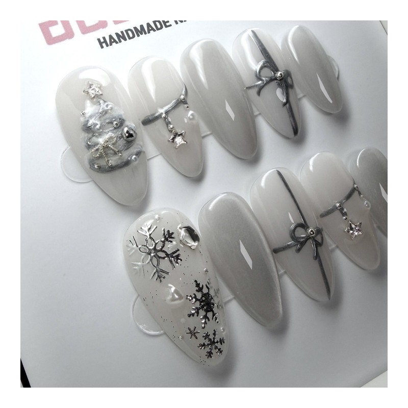 Snowflake Glazed Handmade Nail Tips - Coffin / 눈꽃 글레이즈드