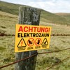 Pasture fence sign, warning sign, electric fence, feeding prohibited and