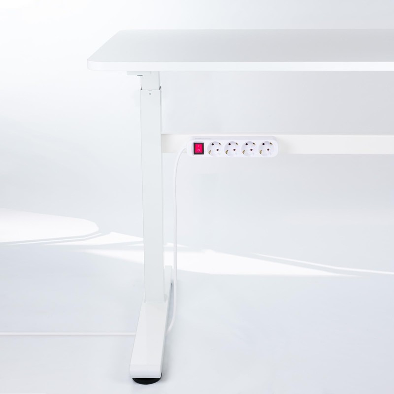 NANOCABLE 10.38.0003 – Power Strip with 3 Sockets with Switch,