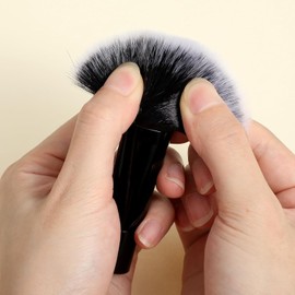 Travel Makeup Brush Set, Mini Cosmetic Brushes Kit for Foundation, Blush, Contour & Eyeshadow, Portable Makeup Tools for On-the-Go(Black)