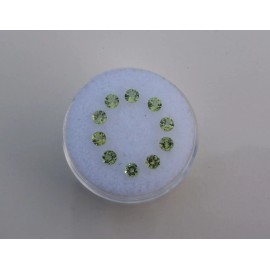 pinnaclediamonds 10 Peridot Round Loose Gems 3mm each