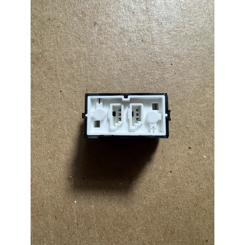 Kenworth Flood Light Lamp Switch P27-1244-001-0