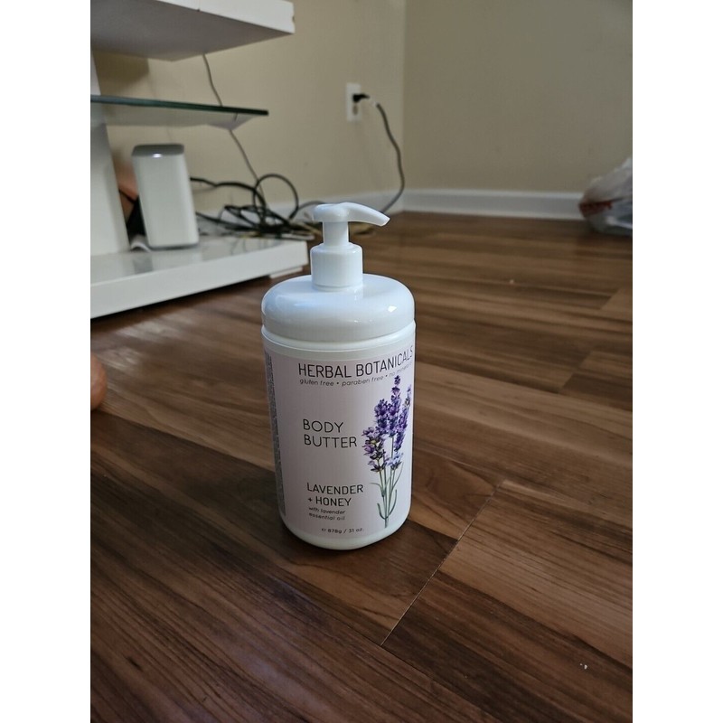 Herbal Botanicals Lavender + Honey Body Butter w/ Lavender Essential