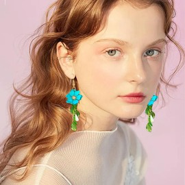 Peasimy Flower Tassel Dangle Earrings for Women Cute Green Leaf Sakura Pearl Earrings Fairy Statement Summer Refreshing Seaside Idyllic Holiday Earrings (Green)