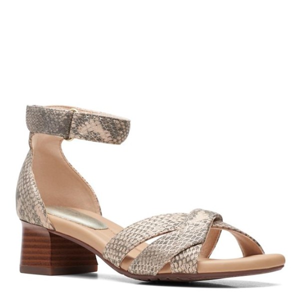 Clarks Women's Desirae Lily Heeled Sandal, Beige Metallic Synthetic, 8