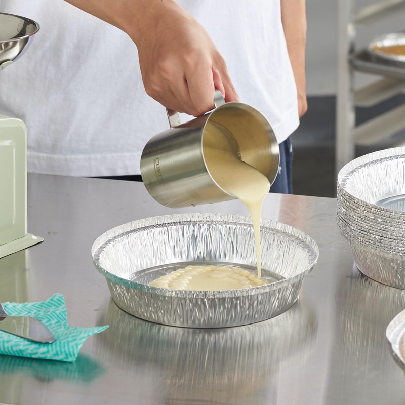 CURTA 8" Round Aluminum Foil Pans with Clear Lids |