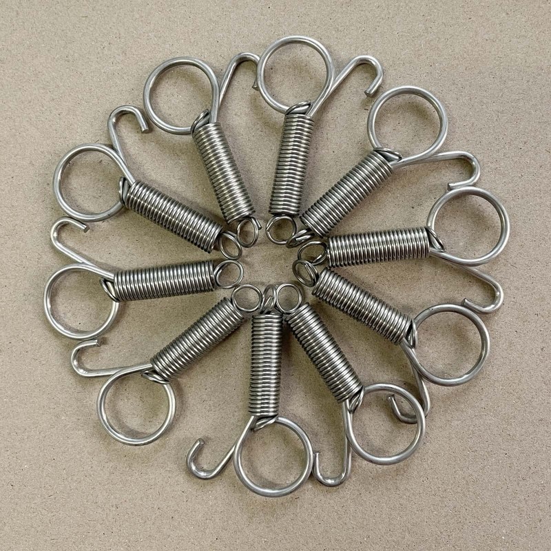 Cotsdan 20Pcs Spring Door Latch for Cages Metal Finger Spring
