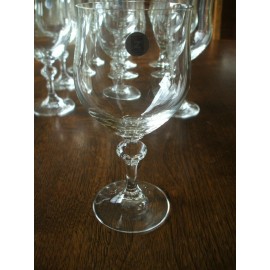 SCHOTT ZWIESEL NEW  Schott  Zwiesel Germany Crystal Water/ Wine Tulip Pedestal Glasses Set 10