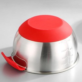 Hemasa Thicked Stainless Steel Mixing Bowl with Lid Non-Slip Bottom Salad Egg Beater Bowls Food Container Basin Kitchen Tools (16CM)