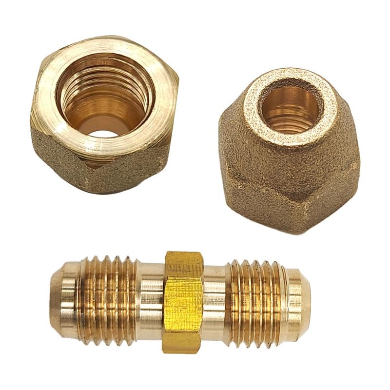 A Pair of 1/4" and 1/2" Copper Pipe Extension Joint