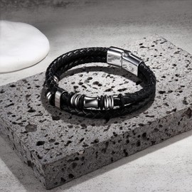 Dochais 2 pieces men's bracelet, premium leather bracelet for men in black, magnetic clasp made of stainless steel, premium genuine leather bracelet made of leather, braided with magnetic clasp,