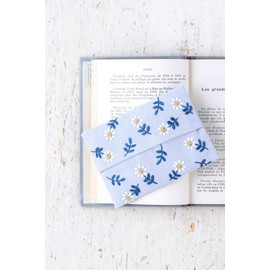 LECIEN Embroidery Kit Botanical Embroidery Series Daisy Tissue Case 843 Smoky Blue (31)