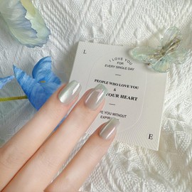 24Pcs Summer Press on Nails Short Square Fake Nails Cat Eye Press on Nails with Cute Butterfly Designs Light Green Acrylic Nails Glossy False Nails for Women Girls Summer Nail Art Decoration