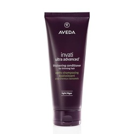 Aveda Invati Ultra Advanced™ exfoliating Conditioner Light | Nutre, fortalece y engrosa al instante el cabello debilitado de fino a medio.