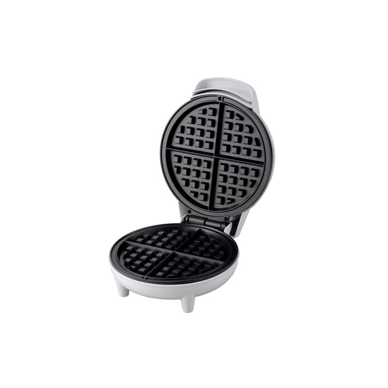 Courant Waffle Maker 7-inch Round Waffles in less then 5