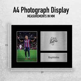 HWC Trading A4 Raphinha Barcelona Gifts Printed Signed Autograph Picture for Football Fans and Supporters - A4